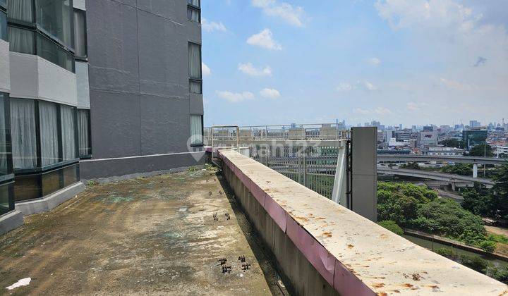 Dijual Apartemen Taman Anggrek 3 BR Furnished 17