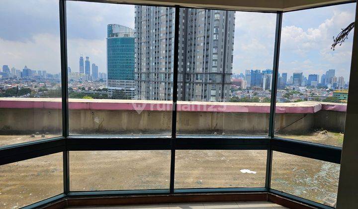 Dijual Apartemen Taman Anggrek 3 BR Furnished 18