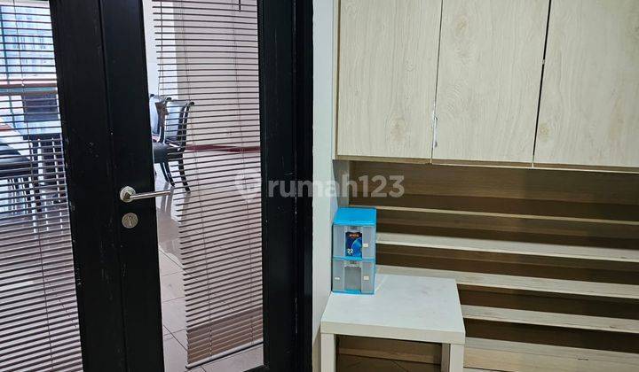 Dijual Apartemen Taman Anggrek 3 BR Furnished 20