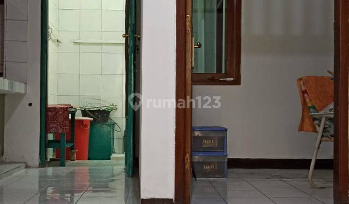 Dijual Rumah Strategis di Jelambar Jakarta Barat 1