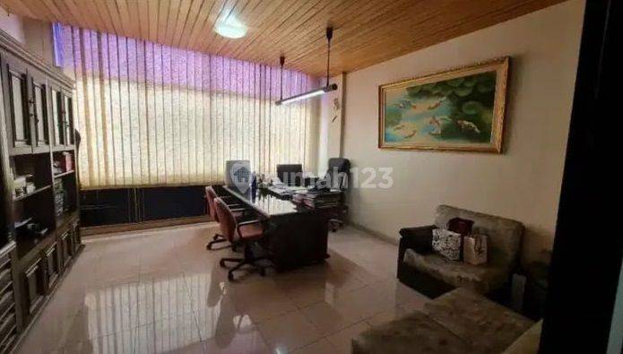 Dijual Ruko 4,5 Lantai Posisi Hadap Dalam di Komplek Area Bungur Besar Raya Jakarta Pusat 2