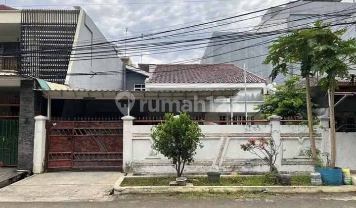1.5-story house in Muara Karang Complex, North Jakarta
