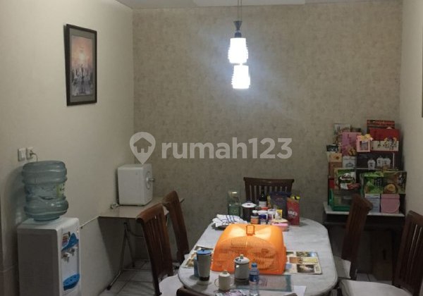 Dijual Rumah 2 lantai Komplek Tanjung Duren Jakarta Barat 2