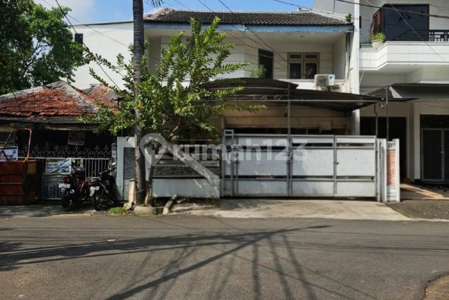 Dijual Rumah 2 lantai Komplek Tanjung Duren Jakarta Barat Dijual Rumah 2 lantai Komplek Tanjung Duren Jakarta Barat