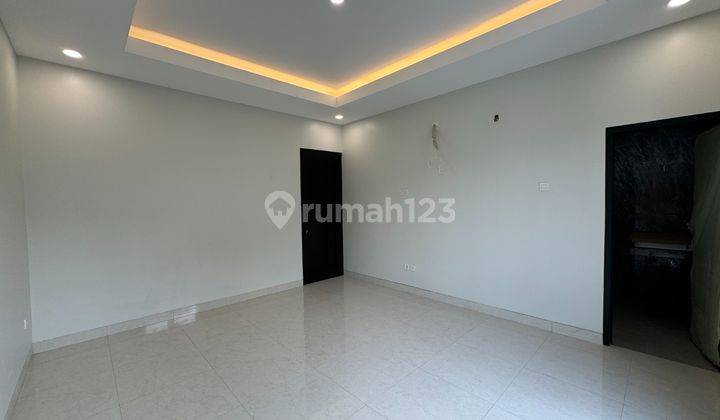 Dijual Rumah Baru 3 Lantai Komplek Kavling Dki Meruya Selatan Jakarta Barat 2