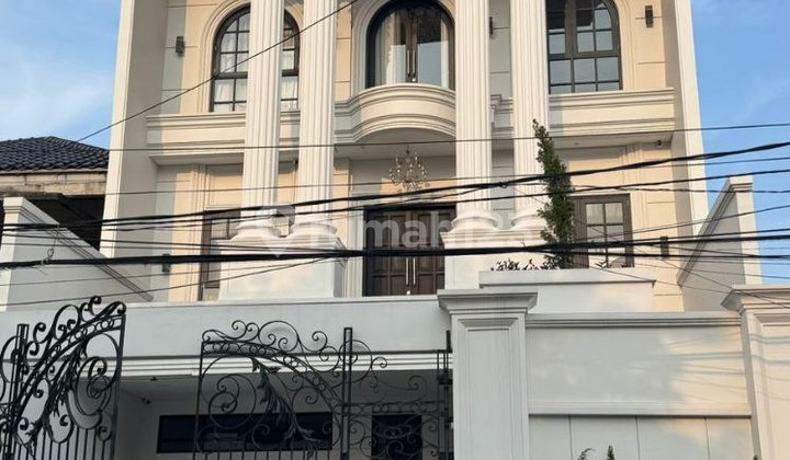 Dijual Cepat Rumah Mewah 3 Lantai di Komplek Gading Imperial, Kelapa Gading Jakarta Utara