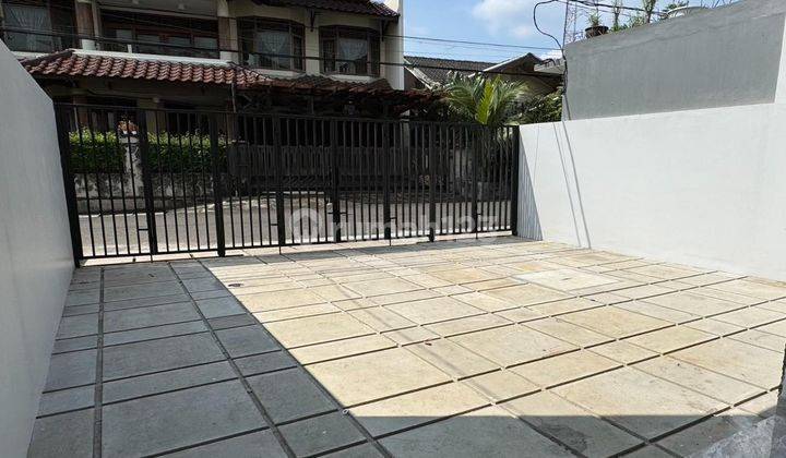 Dijual Rumah Baru 3 Lantai Komplek Kavling Dki Meruya Selatan Jakarta Barat 2