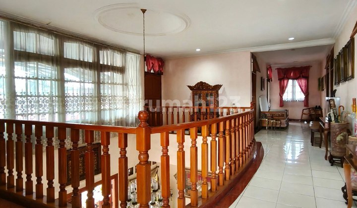 Dijual Rumah Luas & Nyaman di Joglo, Jakarta Barat 2