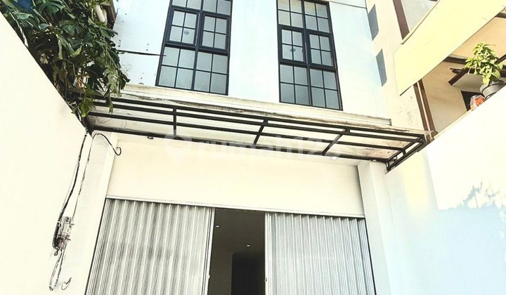 For Sale & Rent: Ruko Strategis di Kedoya Raya, Jakarta Barat For Sale & Rent: Ruko Strategis di Kedoya Raya, Jakarta Barat