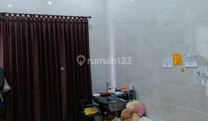 Dijual Rumah 3 Lantai Taman Palem Lestari Cengkareng, Jakarta Barat 2