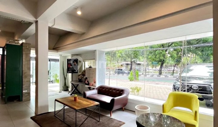 Dijual Bangunan Komersial Strategis di Prime Area Pakubuwono, Kebayoran Baru, Jakarta Selatan