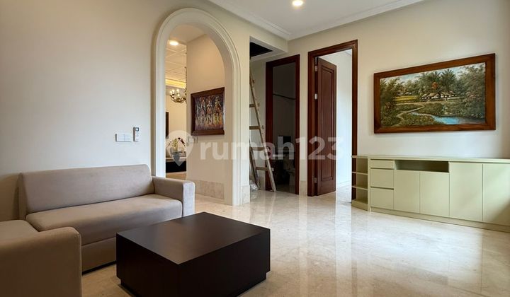 Brand New Luxury House Fully Furnished 2,5 Lantai di Kawasan Prime Kemang Dalam 2