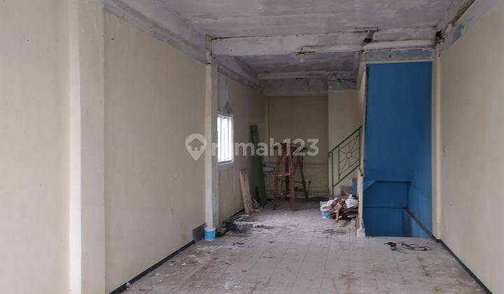 Jual Murah Ruko Komplek 3 Lantai Bagus Unfurnished 1