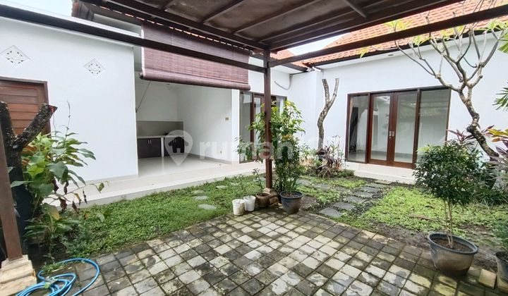 Semi-Villa House For Rent At Kutat Lestari Sanur 2
