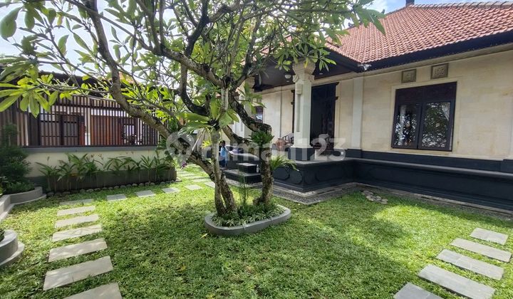 House Semi Villa For Rent At Sanur Area