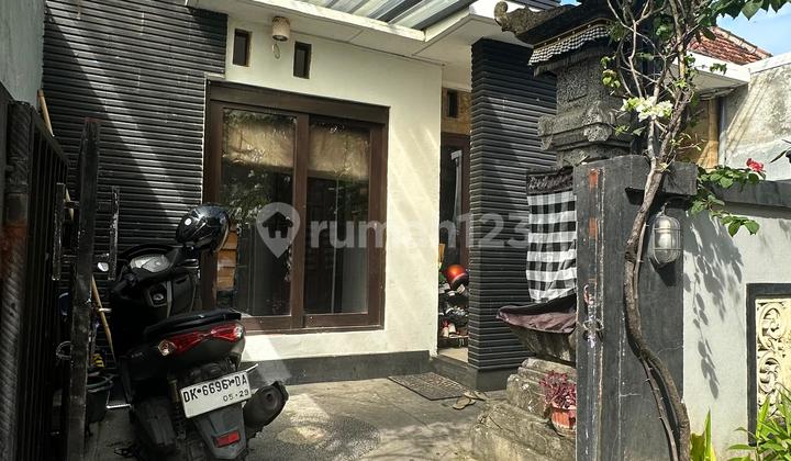 House For Sale At Seminyak(di Jual Rumah Di Seminyak Area) House For Sale At Seminyak(di Jual Rumah Di Seminyak Area)