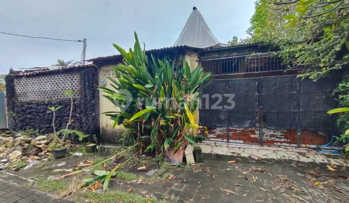 "For Rent: Land 2.5 Are, Vila Sanur Area Environment" "For Rent: Land 2.5 Are, Vila Sanur Area Environment"