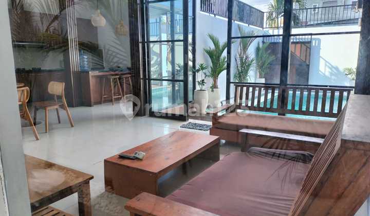 Villa For Rent(Disewakan Villa)At Kerobokan 3 Bedrooms