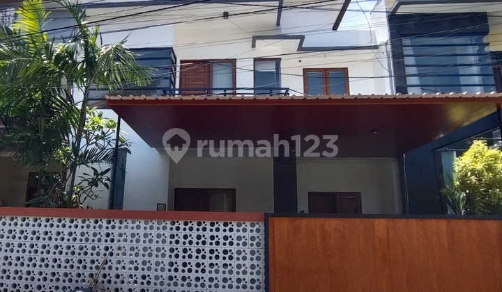 House For Rent/Rumah Disewakan 3 Bedrooms di Sidakarya Near Sanur