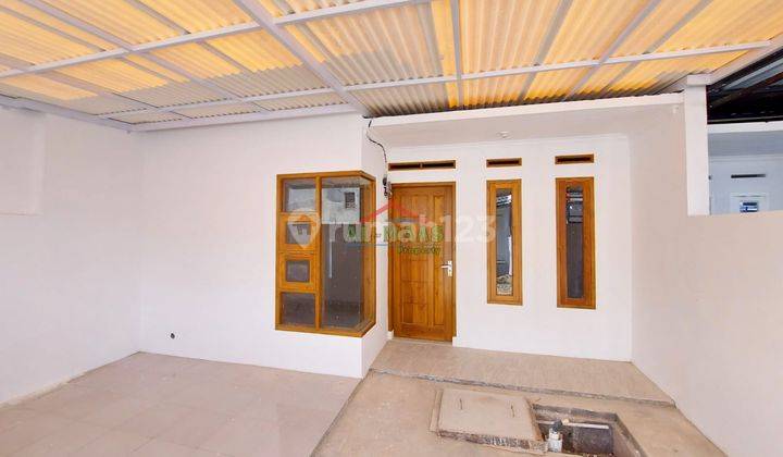 Rumah Cantik di Bandung Selatan SHM 10