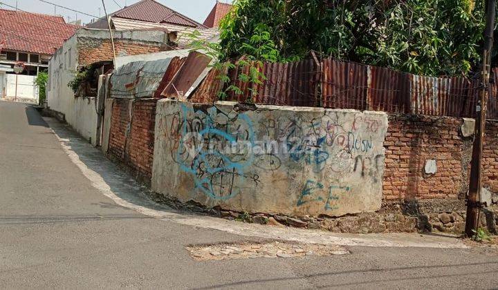 Tanah Strategis Dekat Jalan 2 Mobil di Tebet 1