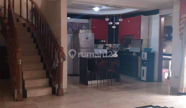 Rumah Akses Strategis Di Tebet 2