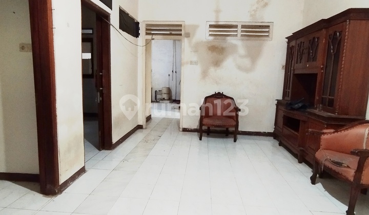 1-Story House in Tebet 2