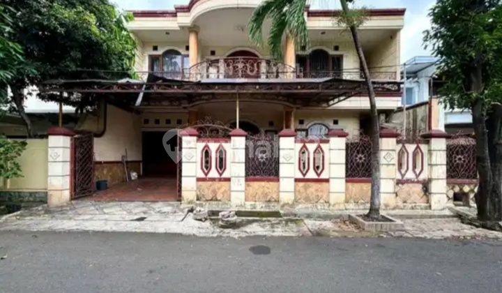 Rumah 2 Lantai Luas Akses Jalan Lebar di Tebet