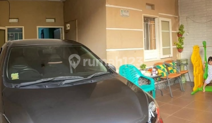 Simple House in Dasana Indah Complex, Tangerang