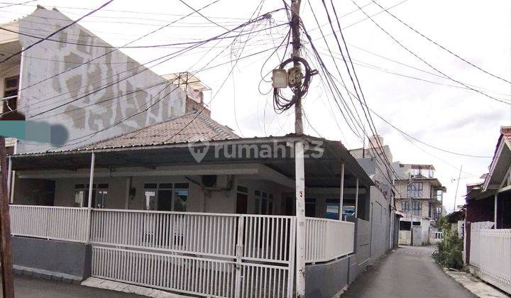 Rumah Nyaman Di Tebet 1