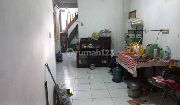 Rumah Sederhana Jalan 2 Mobil Di Selatan Jakarta 2