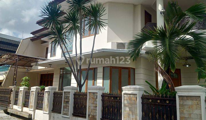 Rumah 2 Lantai Jalan Lebar Di Cempaka Putih 1