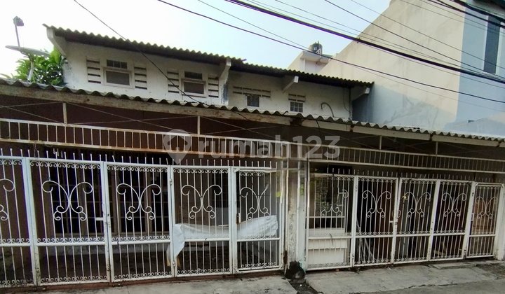 Rumah Hitung Tanah Dijual Cepat di Setiabudi Jaksel