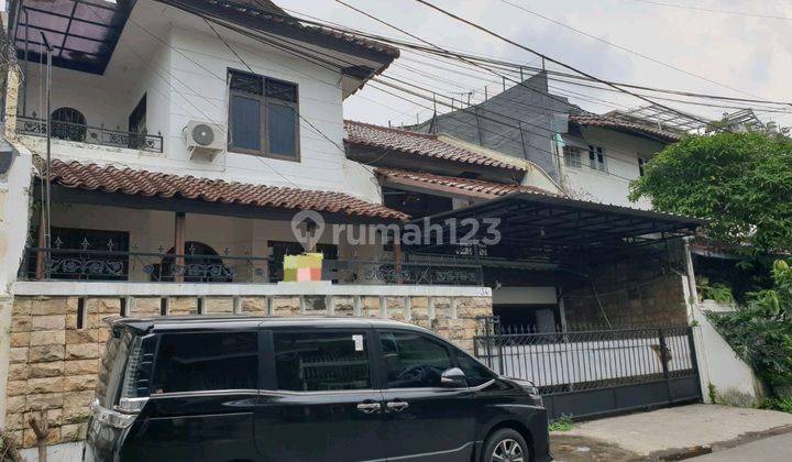 Rumah 2 Lantai Pinggir Jalan Siap Huni Di Tebet 1