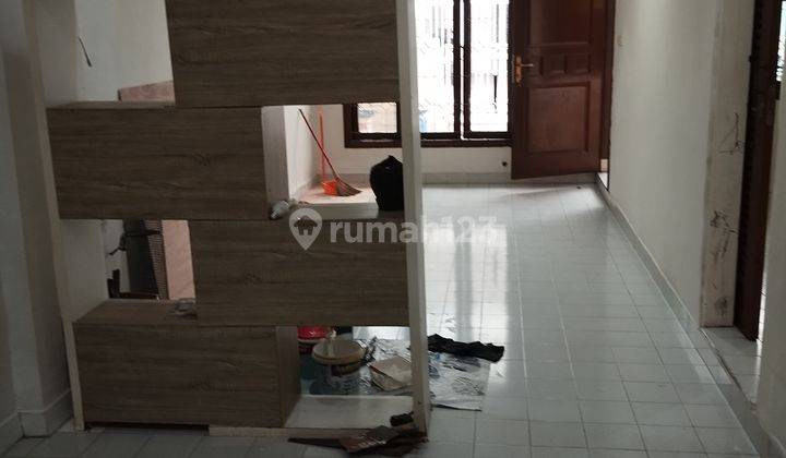 Rumah Minimalis Di Tebet 2