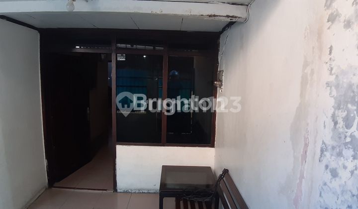 Rumah lama 2lt tanjung duren  1