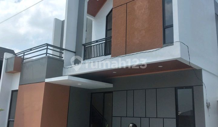 Ada Desain Rumah 1 Lantai dan 2 Lantai Ready. Cluster Sudah Ramai. Sisa 6 Kavling Saja, Kavling Siap Bangun Plus Rumah Inden, bisa Custom Layout Ruangan, 1 atau 2 Lantai.