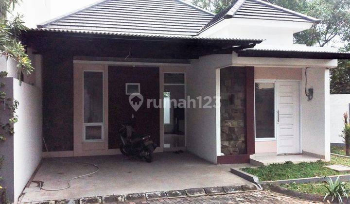 Rumah 1 lantai dalam komplek 1