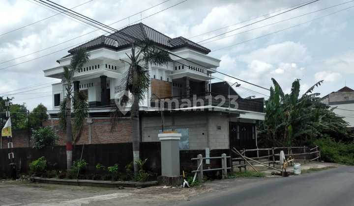 Ruang Usaha dan Rumah Tinggal di Dekat Area Industri Ruang Usaha dan Rumah Tinggal di Dekat Area Industri