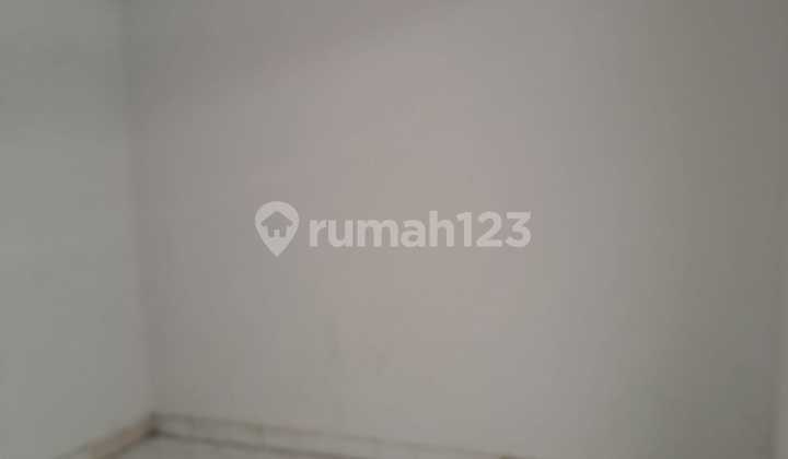 Rumah Strategis Siap Huni Karangasem Solo 2