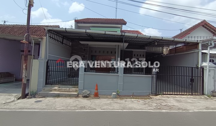 Rumah Siap Pakai Strategis Sawahan 1