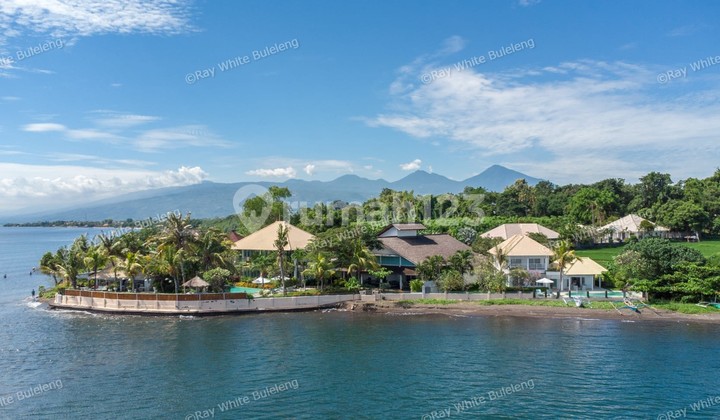 ABSOLUTE BEACHFRONT VILLA AND BOUTIQUE RESORT - NORTH BALI INVESTMENT GEM