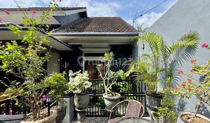 COZY 3-BEDROOM HOUSE, ONLY 5 MINUTES TO LOVINA BEACH 2
