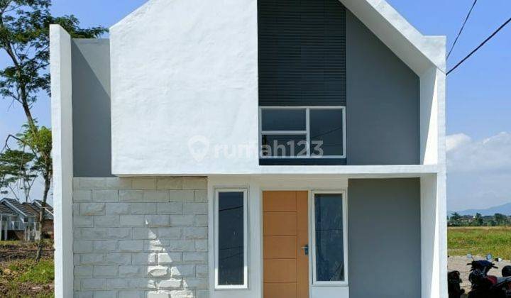 RUMAH PUSAT KOTA JEMBER TERSTRATEGIS MINIMALIS MODERN 2