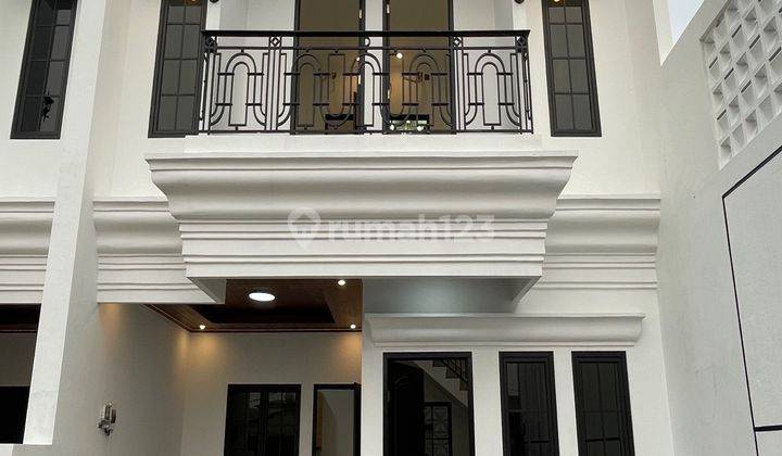 Dijual Rumah Classic Modern Hanya 4 Menit Stasiun Jurangmangu 1