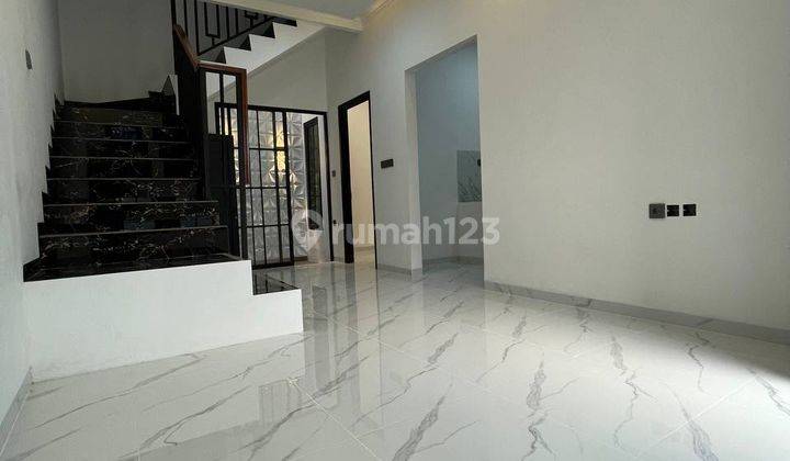 Dijual Rumah Mewah Modern Hanya 4 Menit Stasiun Jurangmangu 2