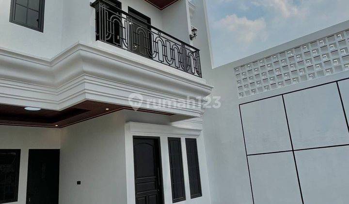 Dijual Rumah Classic Modern Hanya 4 Menit UPJ Bintaro 1