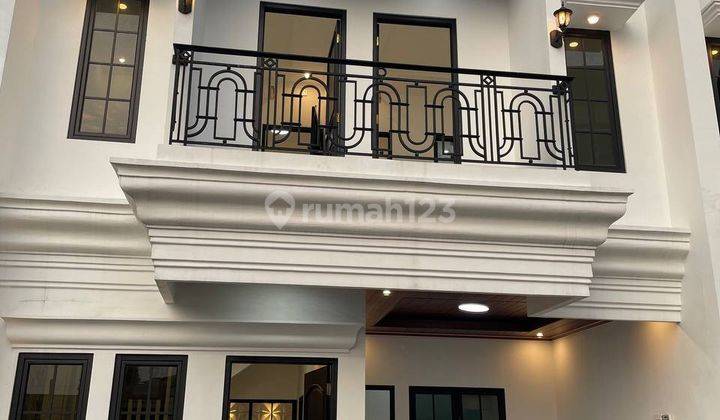 Dijual Rumah Classic Modern Hanya 4 Menit Ke Upj Bintaro 1