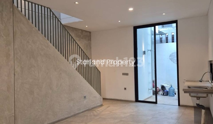 Rumah 2 Lantai Kontemporer Modern Di Bintaro 2