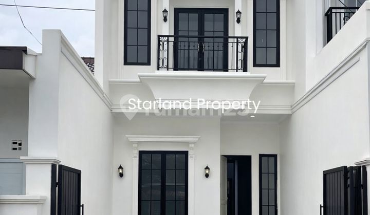Rumah 2 Lantai Siap Huni American Classic di Joglo Kav Dpr